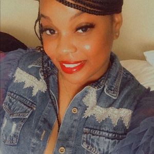 Meet your Posher, Amy